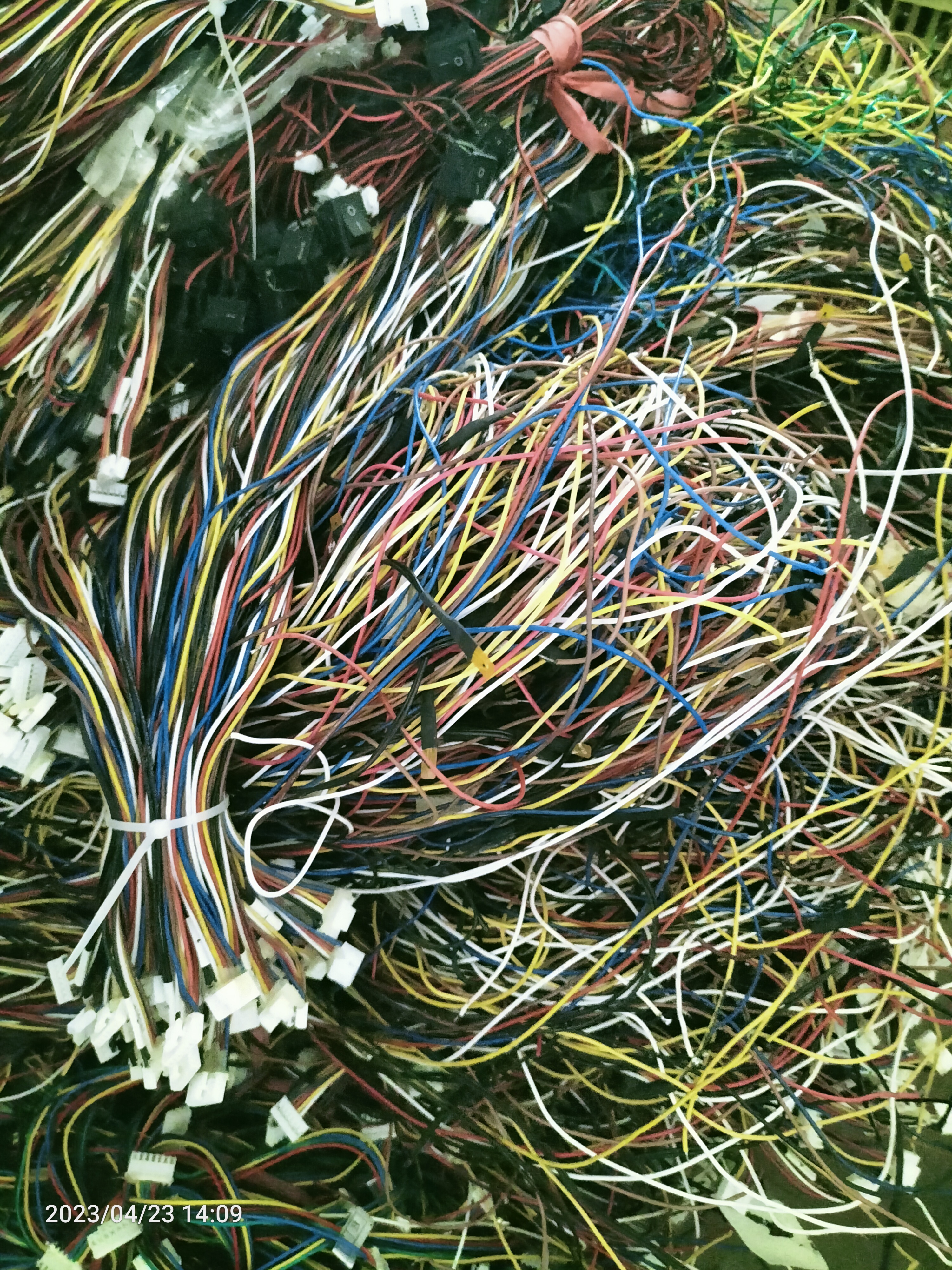 江门废电线回收厂家-废电线电缆回收电话-哪里有回收电线电缆图片