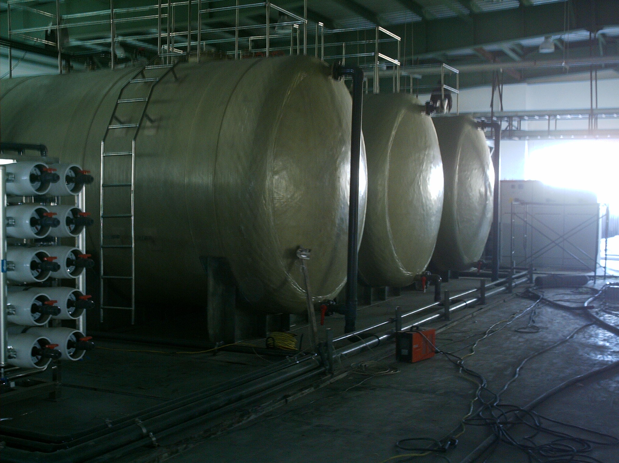 上海江苏玻璃钢超纯水氮封水箱EDI纯水储罐RO超滤原水箱厂家   玻璃钢储罐氮封水箱