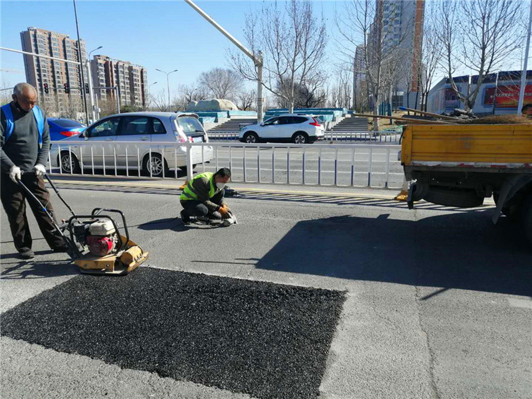 济南沥青路面冷补料厂家、沥青地面修补料