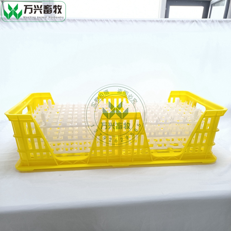 供应万兴畜牧周转运输鸭蛋塑料筐 规格69×35.5×25.3cm