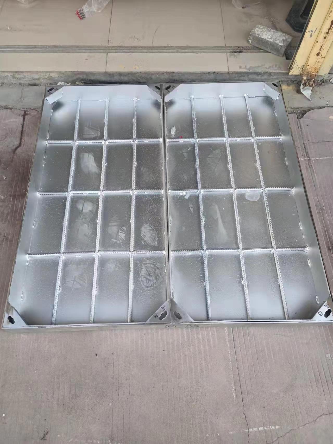 郑州不锈钢井盖多少钱一个 1.2米方加筋不锈钢铺装井盖生产 单开不锈钢井盖批发