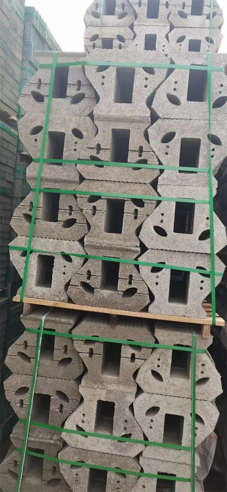 安徽工字型护坡砖找【百元水泥制品】,耐腐蚀耐磨性强