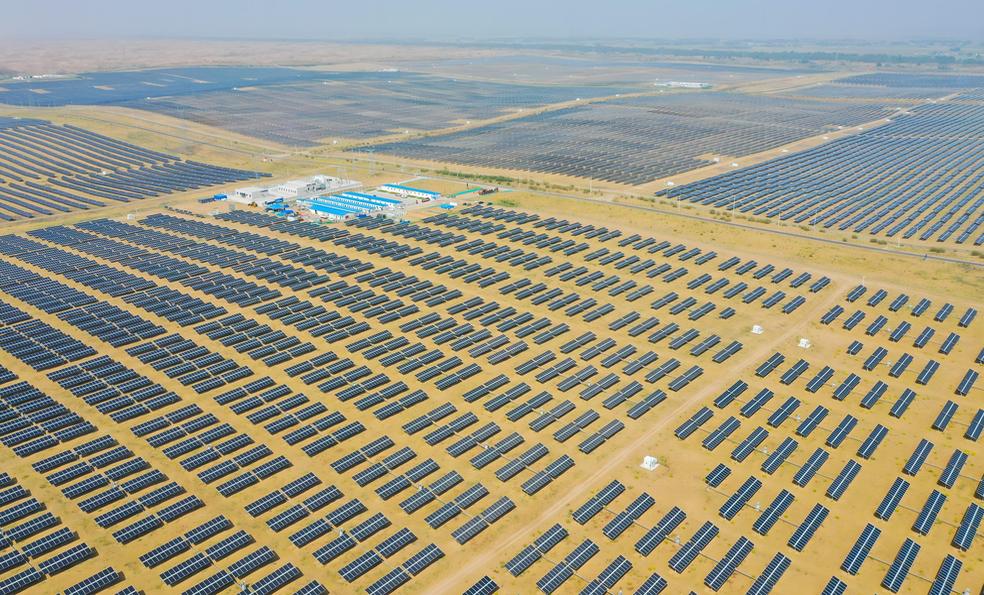 青海沙漠太阳能发电系统厂家-专业光伏系统集成企业