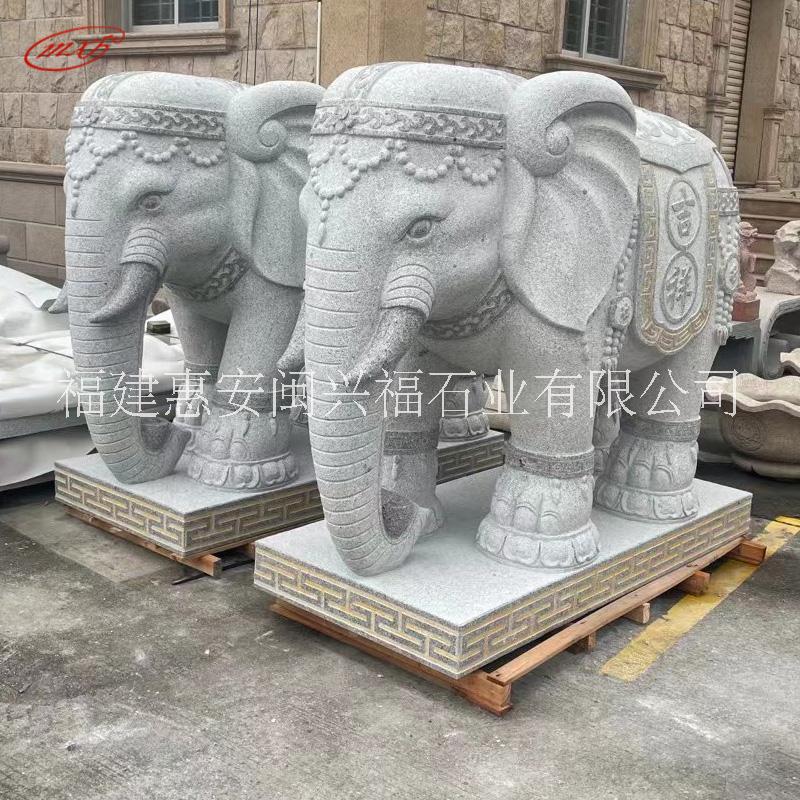 定制石雕大象雕塑别墅寺庙大门如意纳福大象芝麻白吸水石头象摆件