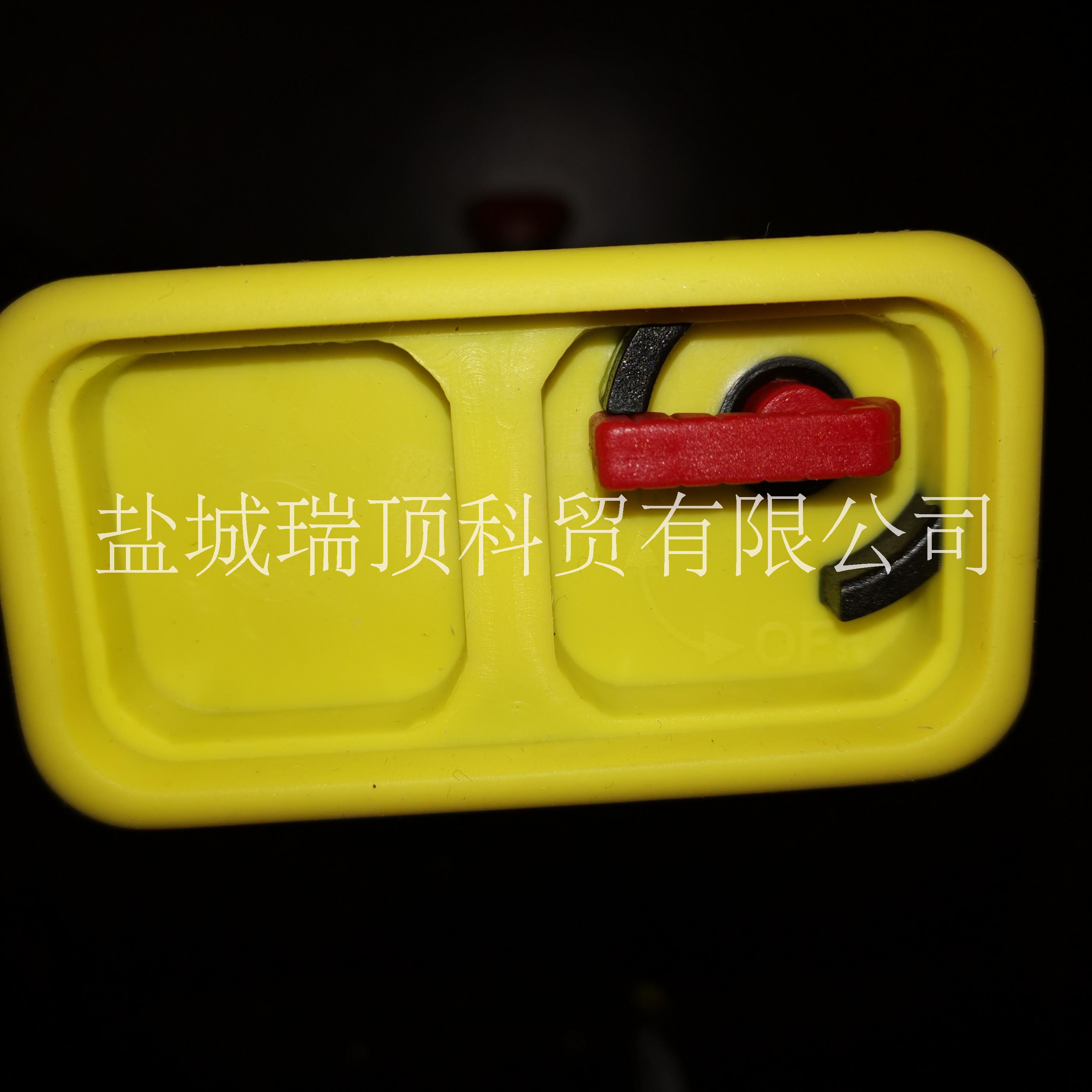 SAGA1-K4台湾禹鼎沙克行车天车起重机龙门吊航吊工业无线遥控器 工业遥控器 双速遥控器