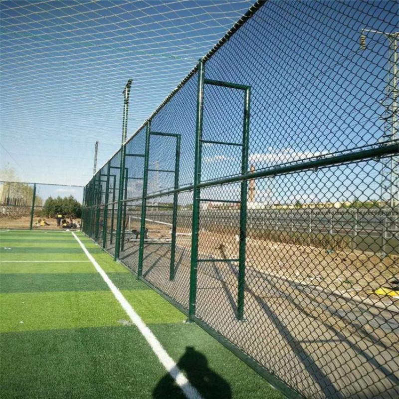 球场围网 足球场围栏 运动体育场防护网