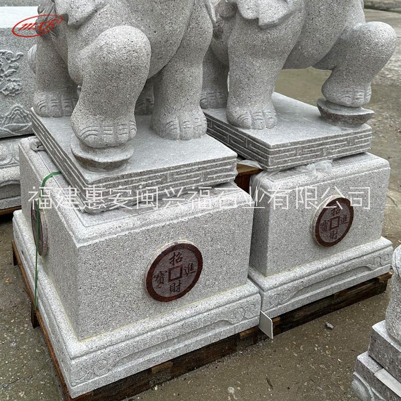 福建石雕厂家泉州红大象一对别墅门口动物吉象雕刻摆件定做
