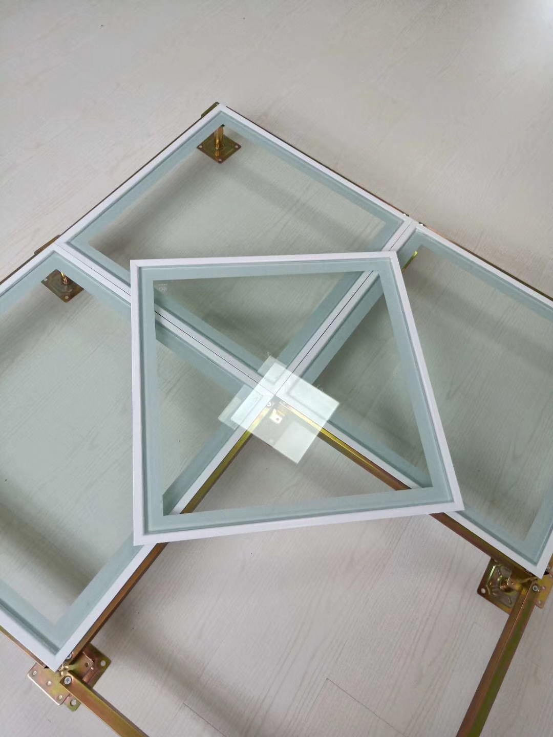 玻璃地板-钢化玻璃地板-钢化玻璃面防静电架空地板厂家直供货源图片