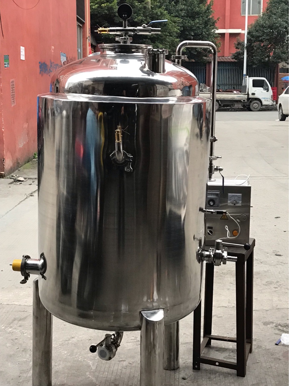 发酵罐供应 304不锈钢恒温设备定制 水果锥形酿酒设备罐厂家