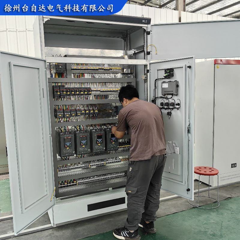 芜湖非标定制成套PLC编程控制柜 自动化控制输电输出设备图片
