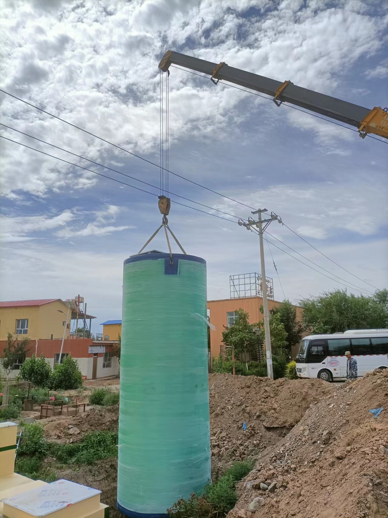 供应乌苏玻璃钢预制泵站 污水一体化提升泵站厂家