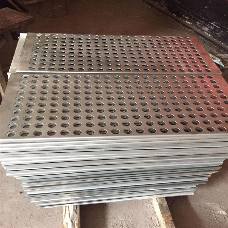 润乾不锈钢筛板、多孔板、孔板网厂家直销价格低