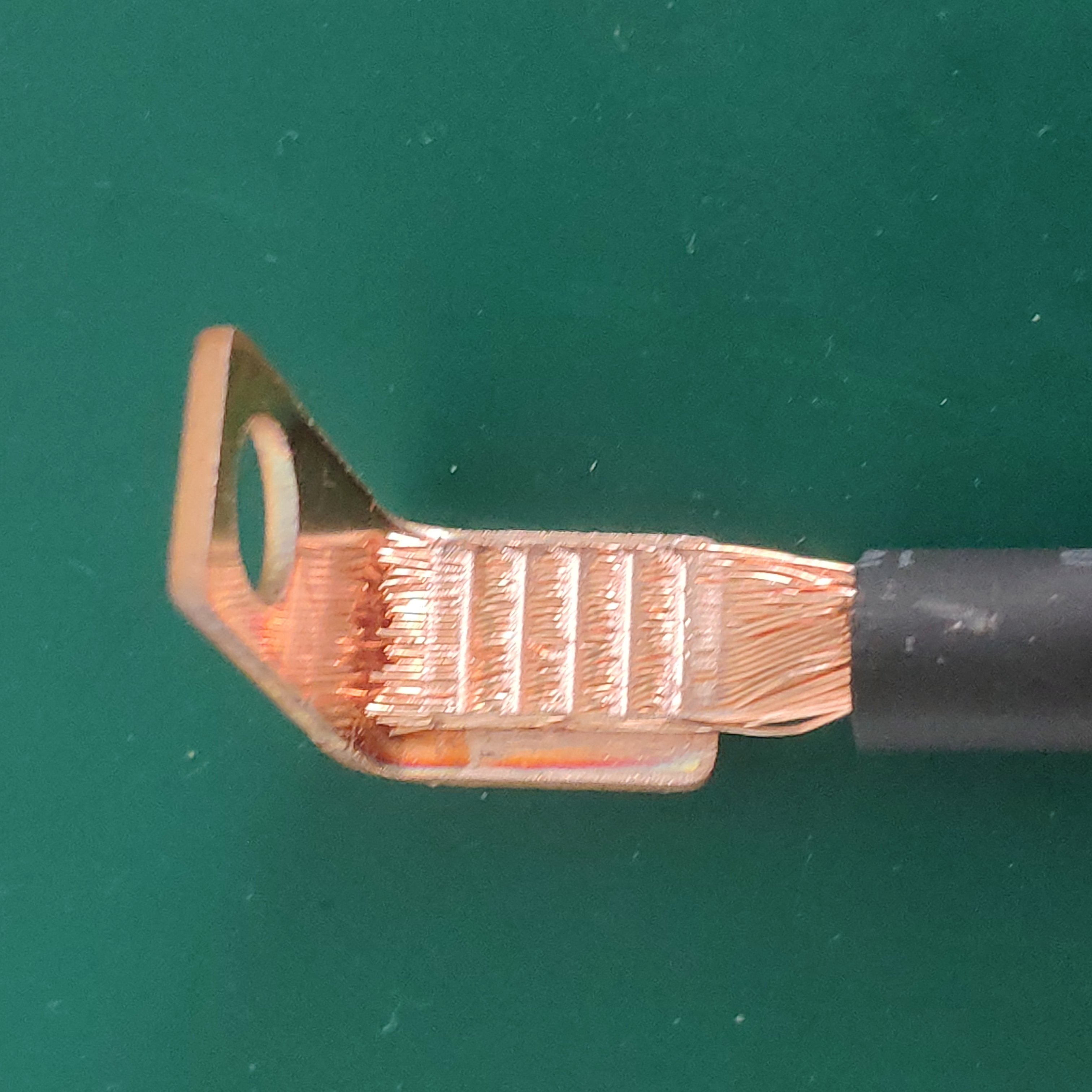 超声波金属焊接设备，铜线铜端子焊接设备图片