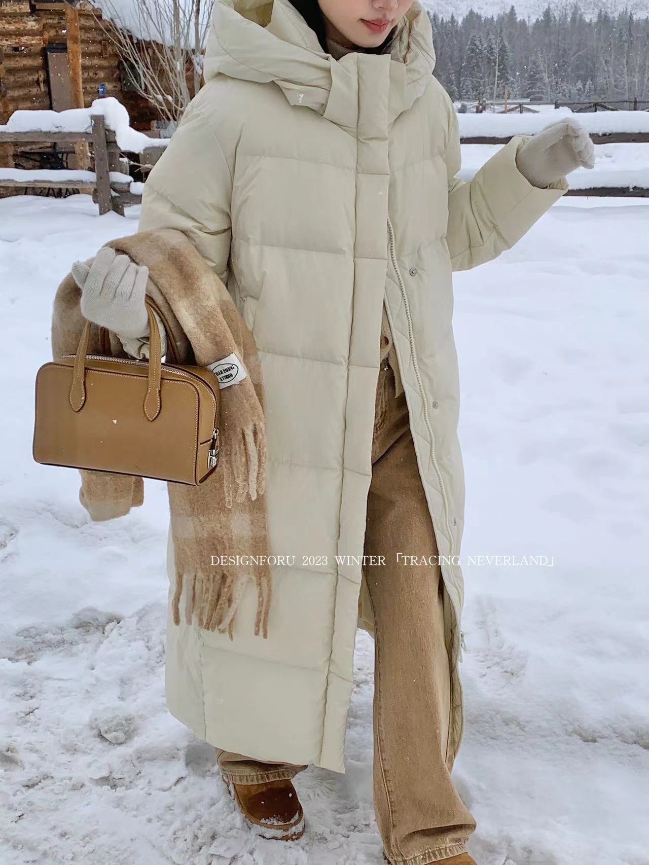 雪罗拉女装品牌冬季鹅绒服迹号女装折扣服装货源